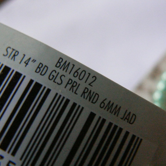 Blue Moon Manor House 14"L Glass Pearl Mint Green Lot of 3 strands crafts beads - Picture 5 of 7